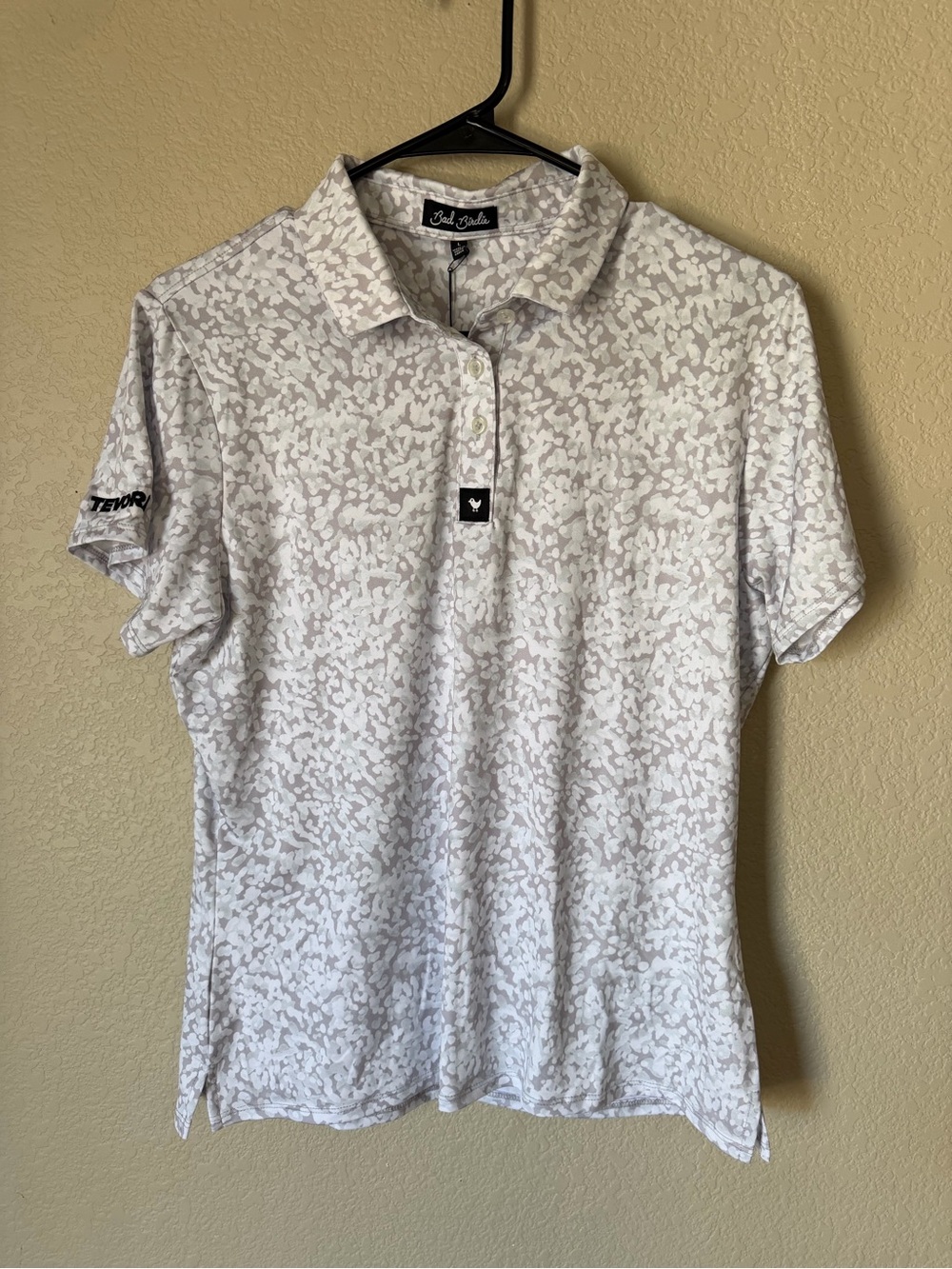 NWT Bad Birdie Women’s Core Golf Polo Salt Shaker Gray White Size L - Extra Logo